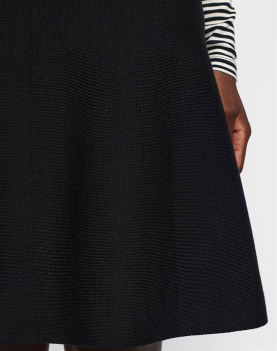 Henrietta Short Nederdel